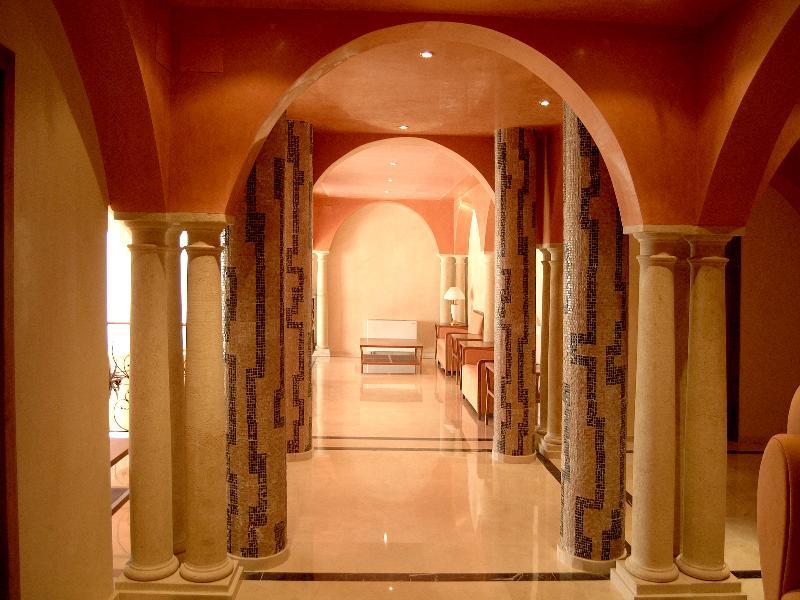 Fuente Piedras Hotel 4*