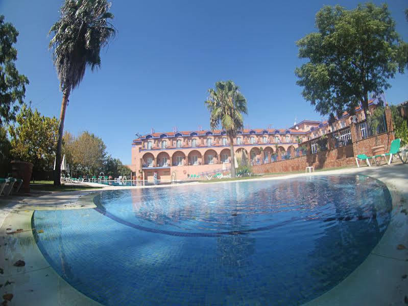 Fuente Piedras 4* Cabra