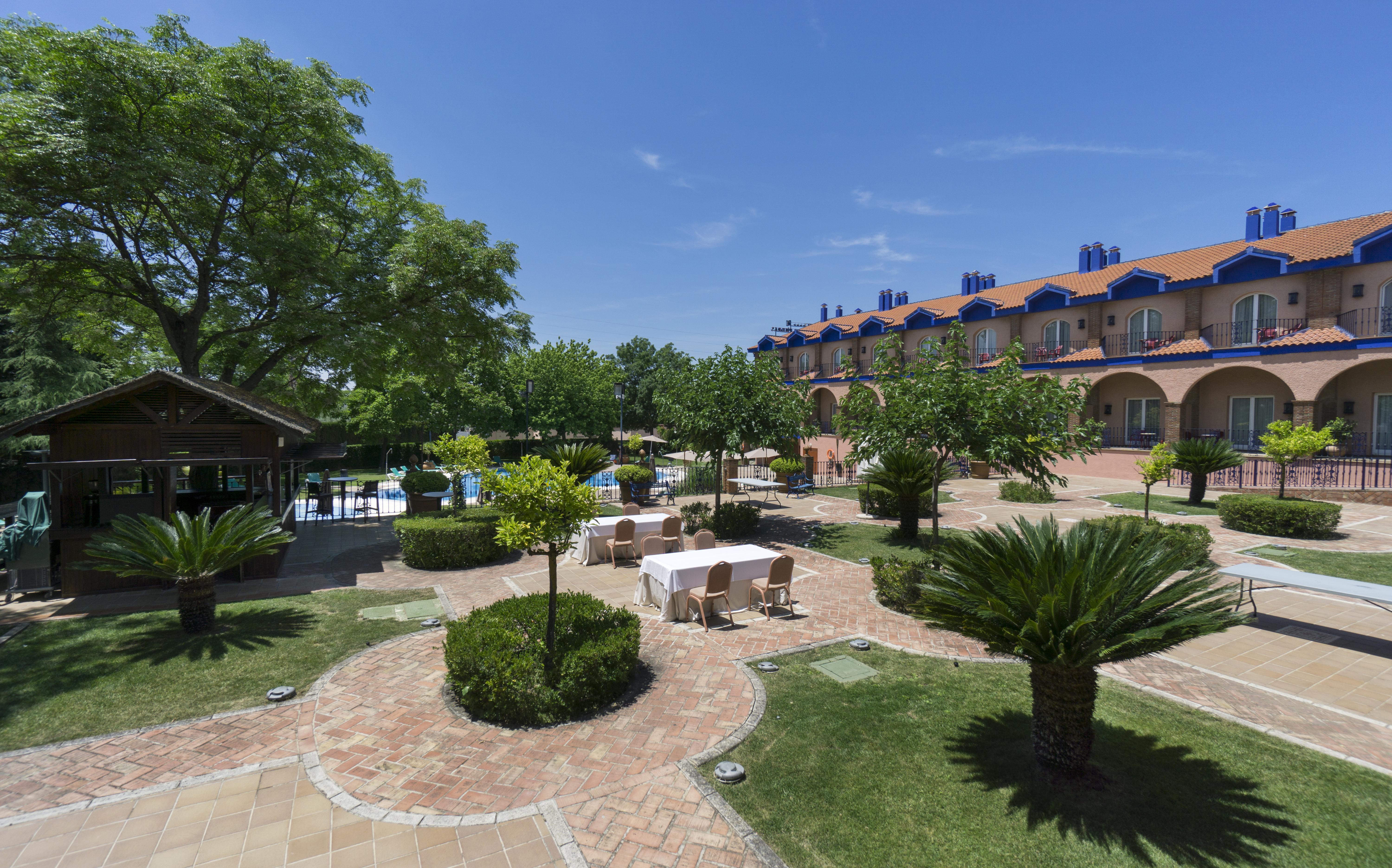 Hotel Fuente Piedras