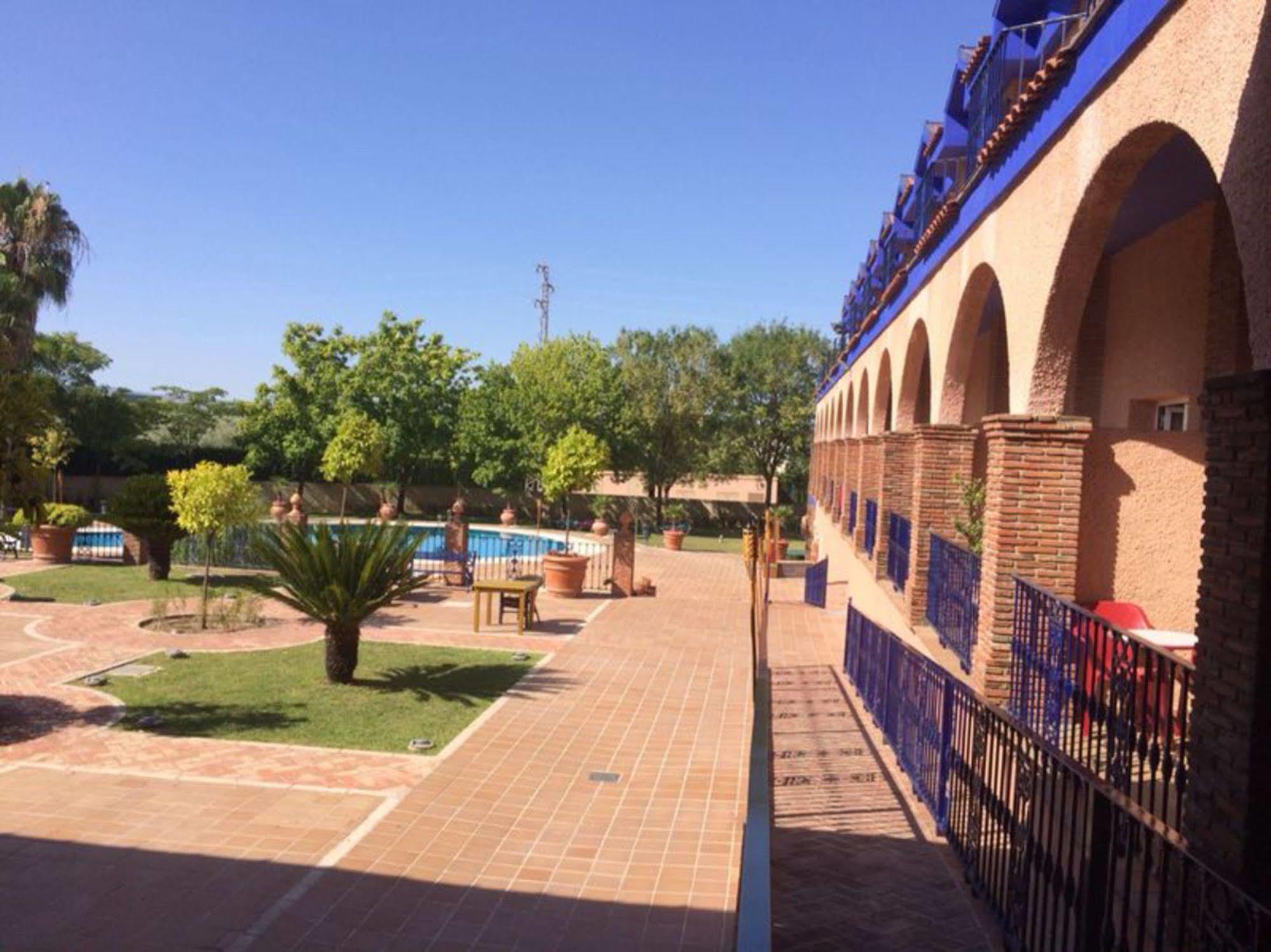 Fuente Piedras Hotel 4*